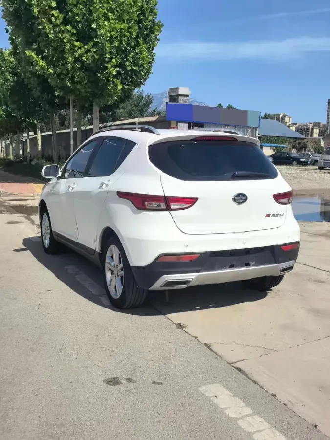 2016 FAW Jumpal D60 1.5L 102HP L4 5MT,autocango,china used car exporter,china ev exporter,chinese used car exporter,chinese used ev exporter