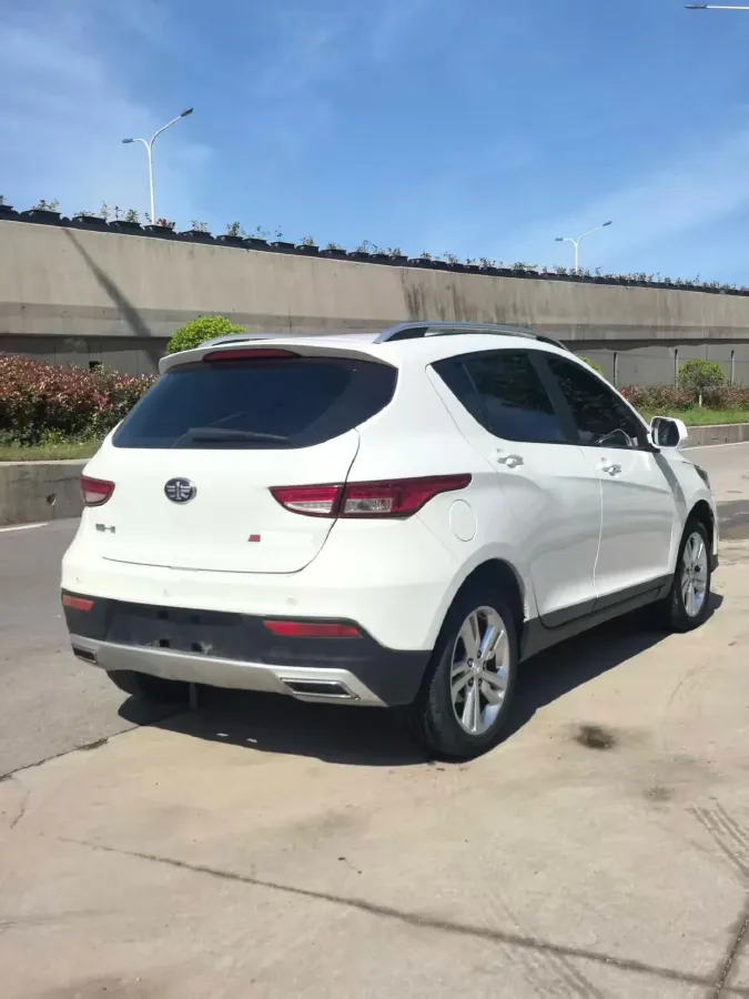 2016 FAW Jumpal D60 1.5L 102HP L4 5MT,autocango,china used car exporter,china ev exporter,chinese used car exporter,chinese used ev exporter