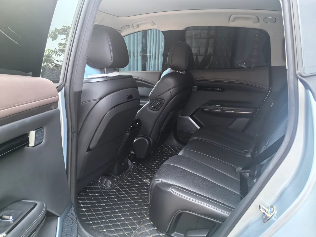 2023 HYPTEC HT BEV 80KWH,autocango,china used car exporter,china ev exporter,chinese used car exporter,chinese used ev exporter