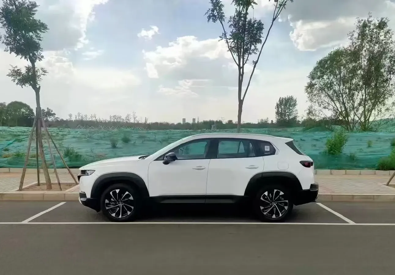 2026 Mazda CX-50 2.5L 188HP L4 6AT,autocango,china used car exporter,china ev exporter,chinese used car exporter,chinese used ev exporter