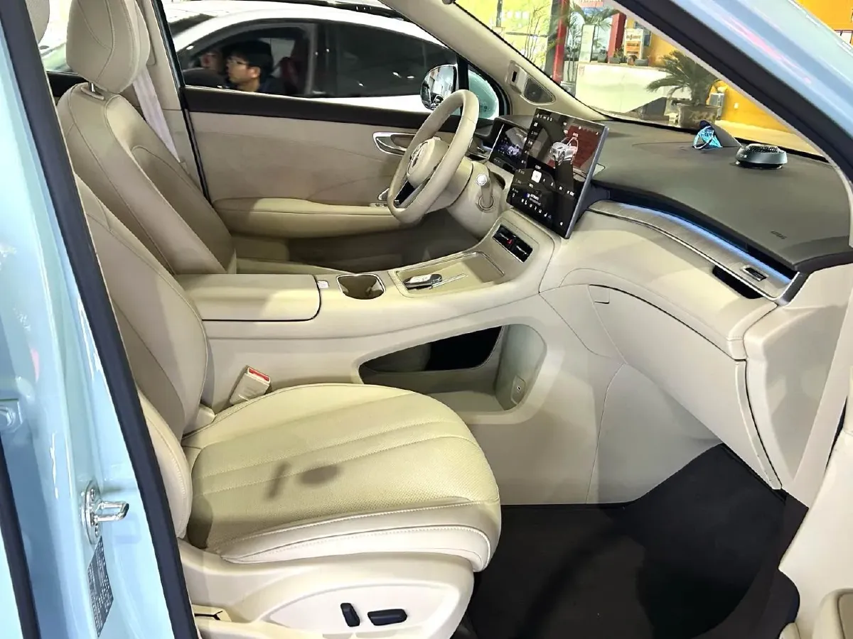 2025 HIMA Shangjie H5 BEV,autocango,china used car exporter,china ev exporter,chinese used car exporter,chinese used ev exporter