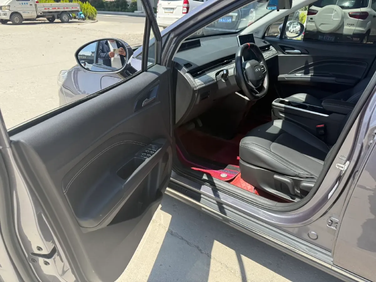 2022 Leapmotor T03 BEV 41KWH,autocango,china used car exporter,china ev exporter,chinese used car exporter,chinese used ev exporter