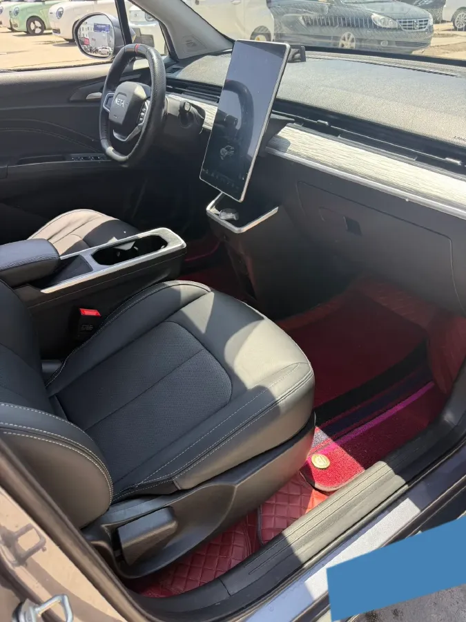 2022 Leapmotor T03 BEV 41KWH,autocango,china used car exporter,china ev exporter,chinese used car exporter,chinese used ev exporter