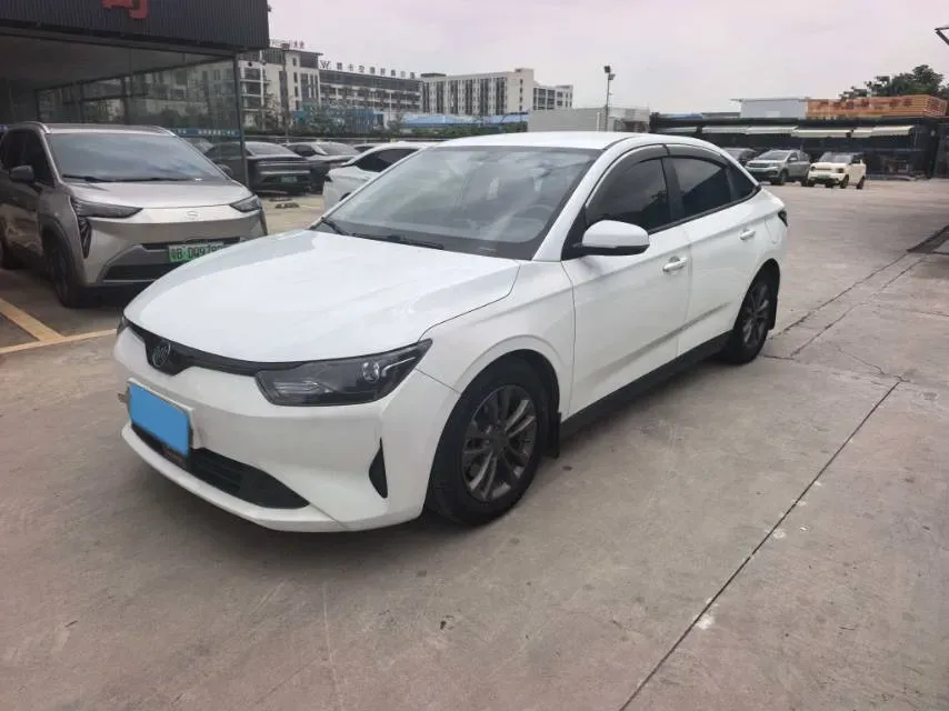 2021 Weltmeister E.5 BEV 49.92KWH,autocango,china used car exporter,china ev exporter,chinese used car exporter,chinese used ev exporter