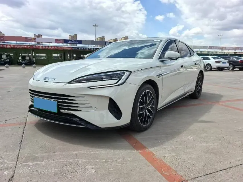 2025 BYD Seal07 DM-i 1.5L 101HP L4 E-CVT PHEV 17.6KWH,autocango,china used car exporter,china ev exporter,chinese used car exporter,chinese used ev exporter