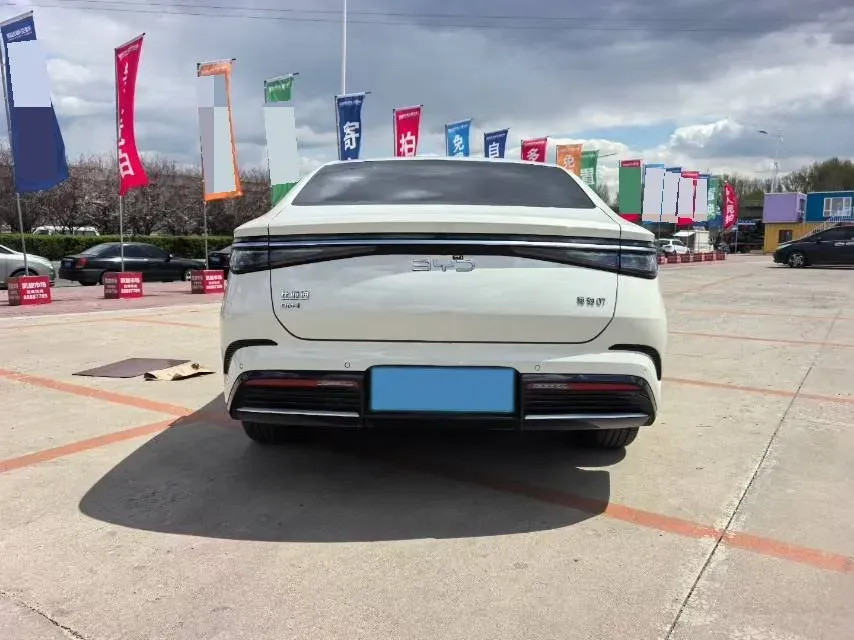 2025 BYD Seal07 DM-i 1.5L 101HP L4 E-CVT PHEV 17.6KWH,autocango,china used car exporter,china ev exporter,chinese used car exporter,chinese used ev exporter
