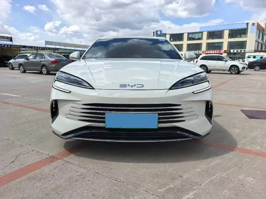 2025 BYD Seal07 DM-i 1.5L 101HP L4 E-CVT PHEV 17.6KWH,autocango,china used car exporter,china ev exporter,chinese used car exporter,chinese used ev exporter