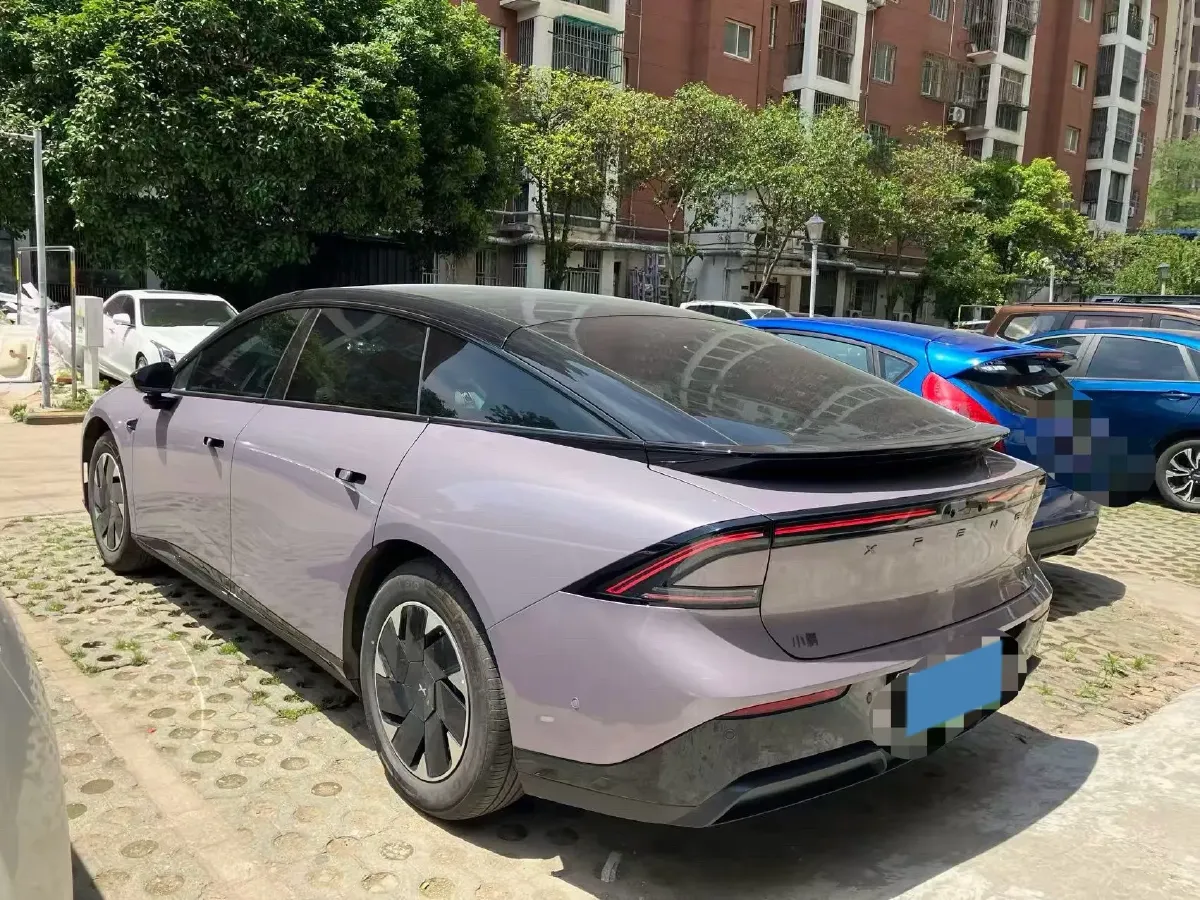 2024 Xpeng P7+ BEV 60.7KWH,autocango,china used car exporter,china ev exporter,chinese used car exporter,chinese used ev exporter