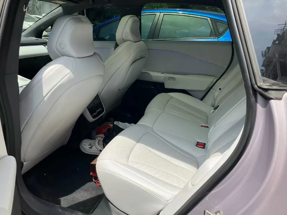 2024 Xpeng P7+ BEV 60.7KWH,autocango,china used car exporter,china ev exporter,chinese used car exporter,chinese used ev exporter