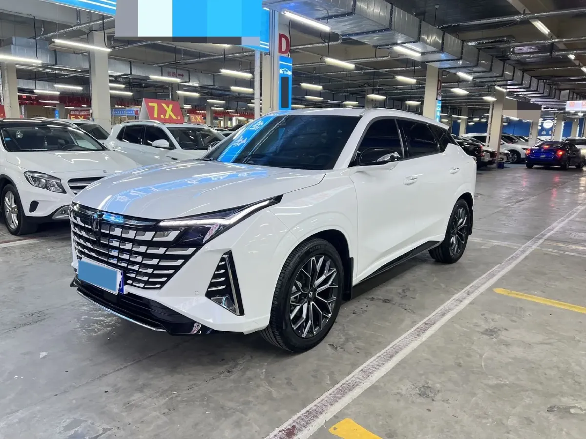 2025 ChangAn UNI-Z 1.5T 188HP L4 7DCT,autocango,china used car exporter,china ev exporter,chinese used car exporter,chinese used ev exporter