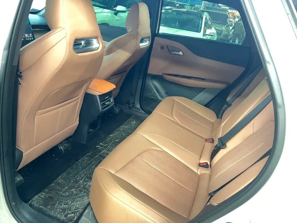 2025 ChangAn UNI-Z 1.5T 188HP L4 7DCT,autocango,china used car exporter,china ev exporter,chinese used car exporter,chinese used ev exporter