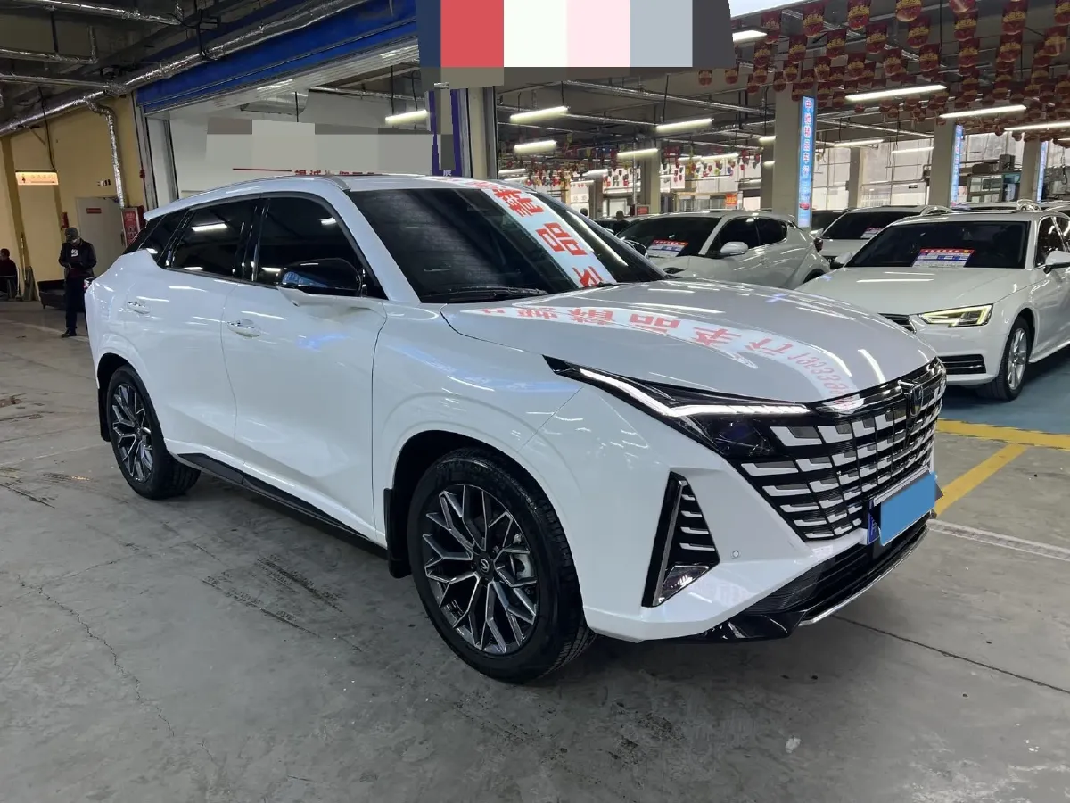 2025 ChangAn UNI-Z 1.5T 188HP L4 7DCT,autocango,china used car exporter,china ev exporter,chinese used car exporter,chinese used ev exporter