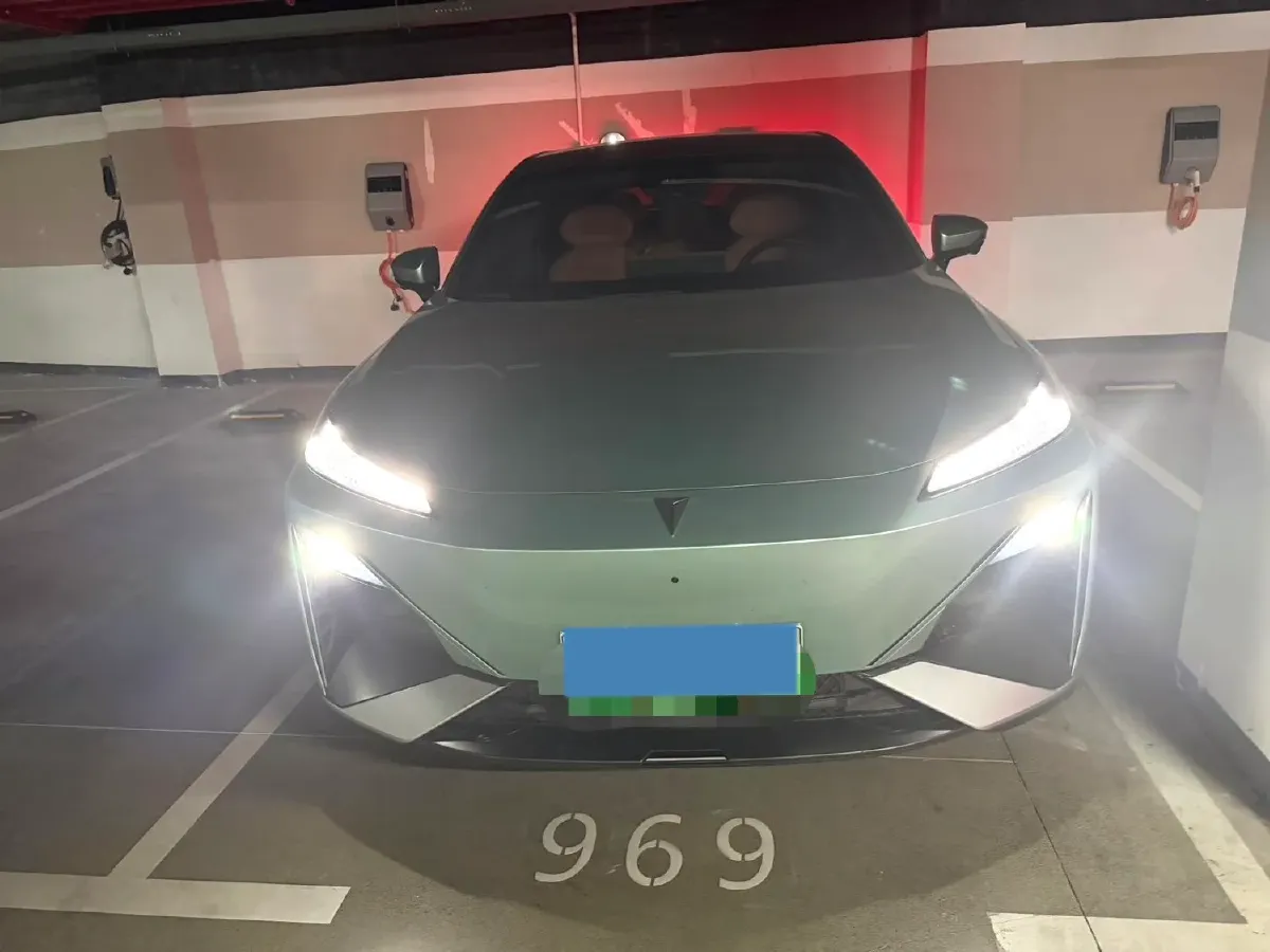 2023 Deepal S07 1.5L 95HP L4 REEV 31.73KWH,autocango,china used car exporter,china ev exporter,chinese used car exporter,chinese used ev exporter