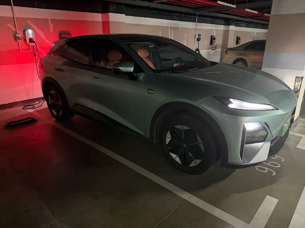 2023 Deepal S07 1.5L 95HP L4 REEV 31.73KWH,autocango,china used car exporter,china ev exporter,chinese used car exporter,chinese used ev exporter