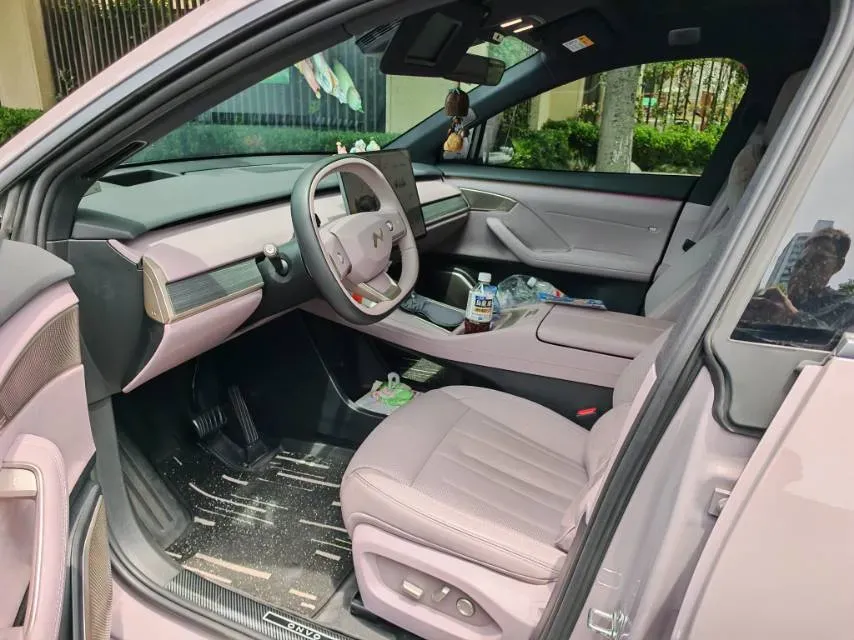 2024 ONVO L60 BEV 60KWH,autocango,china used car exporter,china ev exporter,chinese used car exporter,chinese used ev exporter