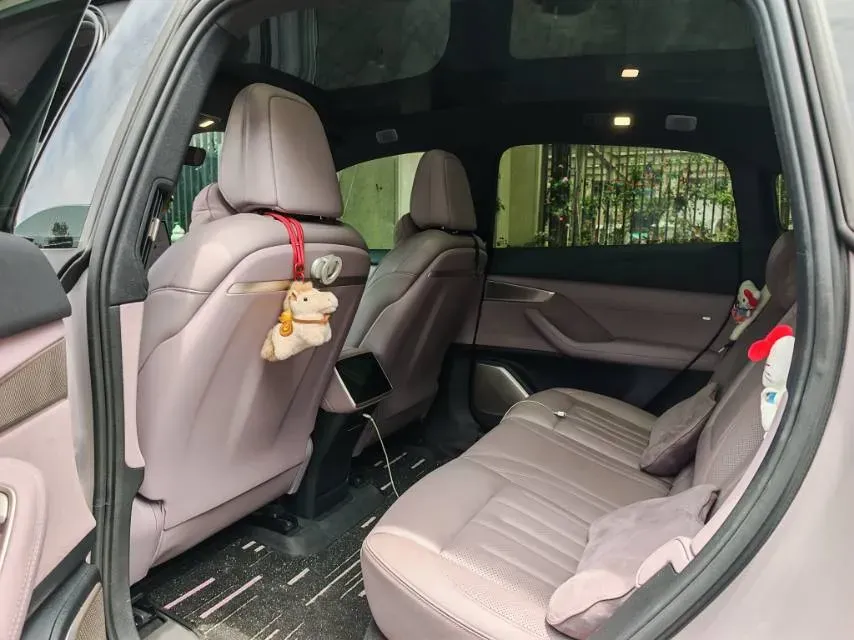 2024 ONVO L60 BEV 60KWH,autocango,china used car exporter,china ev exporter,chinese used car exporter,chinese used ev exporter