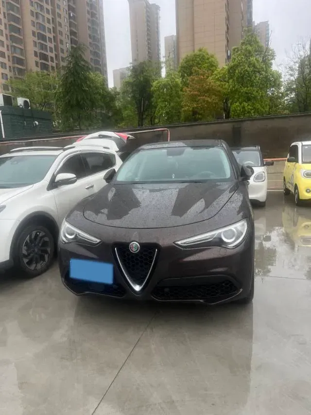 2017 Lexus NX 2.0T 238HP L4 6AT,autocango,china used car exporter,china ev exporter,chinese used car exporter,chinese used ev exporter