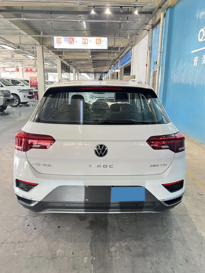 2022 Volkswagen T-Roc 1.4T 150HP L4 7DCT,autocango,china used car exporter,china ev exporter,chinese used car exporter,chinese used ev exporter