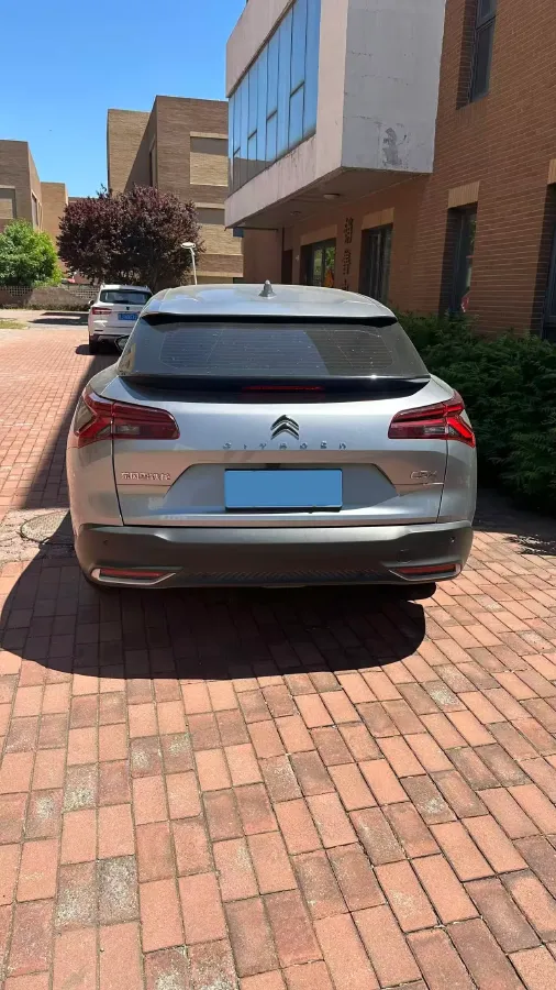 2022 Citroen C5 X 1.6T 175HP L4 8AT,autocango,china used car exporter,china ev exporter,chinese used car exporter,chinese used ev exporter