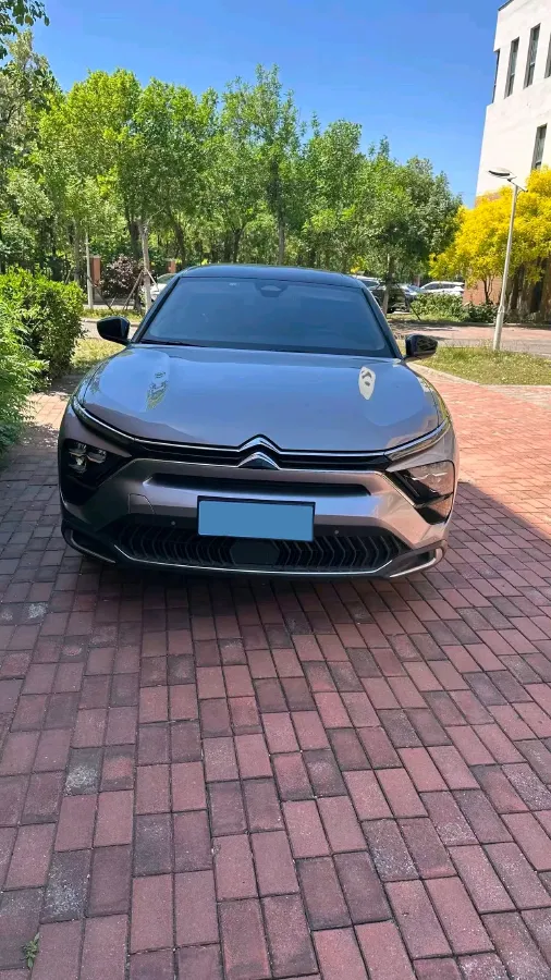 2022 Citroen C5 X 1.6T 175HP L4 8AT,autocango,china used car exporter,china ev exporter,chinese used car exporter,chinese used ev exporter