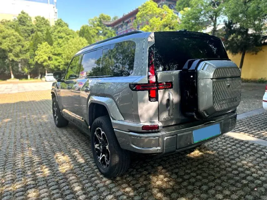 2025 Jetour Zongheng G700 2.0T 211HP L4 2DHT PHEV,autocango,china used car exporter,china ev exporter,chinese used car exporter,chinese used ev exporter
