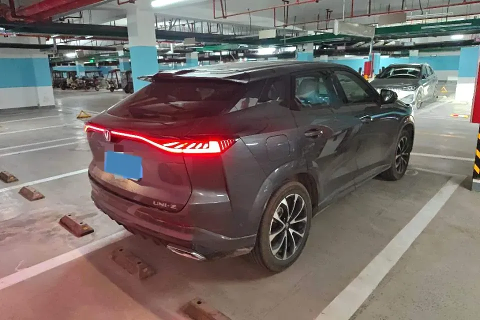 2024 ChangAn UNI-Z 1.5L 98HP L4 E-CVT PHEV 18.4KWH,autocango,china used car exporter,china ev exporter,chinese used car exporter,chinese used ev exporter