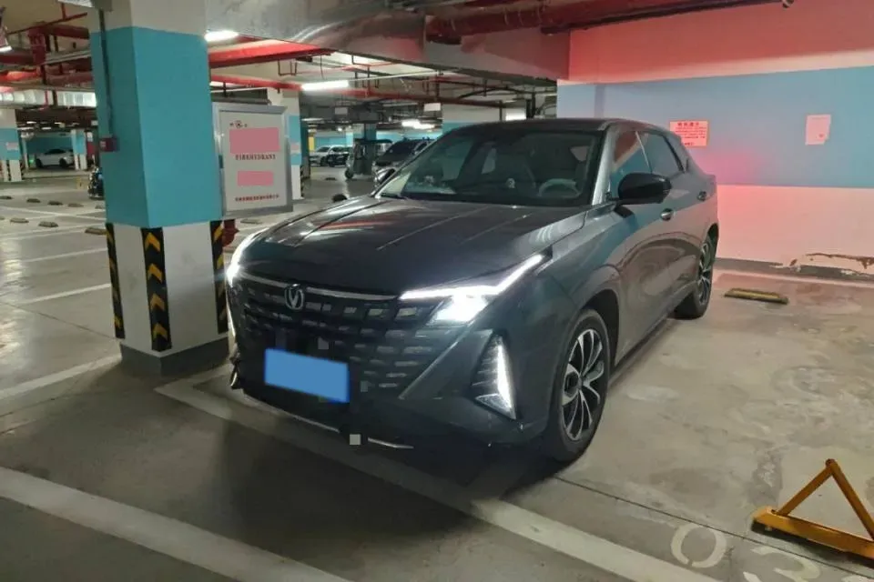 2024 ChangAn UNI-Z 1.5L 98HP L4 E-CVT PHEV 18.4KWH,autocango,china used car exporter,china ev exporter,chinese used car exporter,chinese used ev exporter