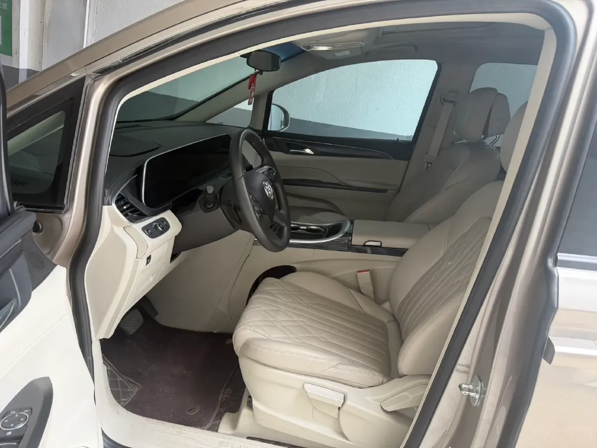 2023 Buick GL8 2.0T 237HP L4 9AT,autocango,china used car exporter,china ev exporter,chinese used car exporter,chinese used ev exporter