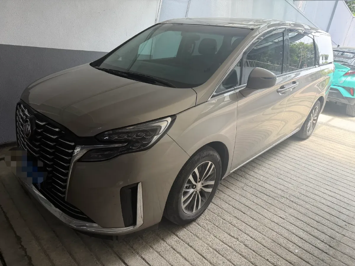 2023 Buick GL8 2.0T 237HP L4 9AT,autocango,china used car exporter,china ev exporter,chinese used car exporter,chinese used ev exporter