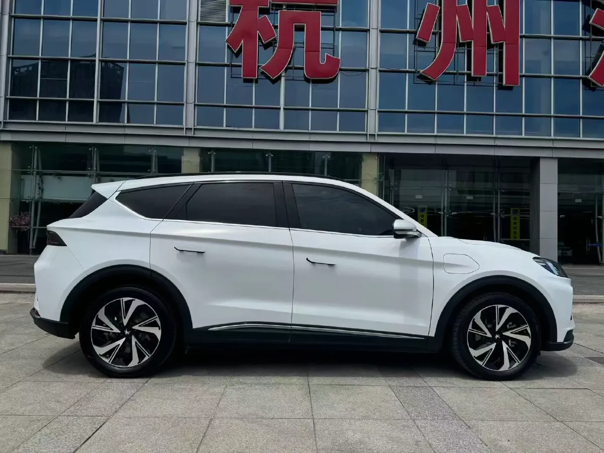 2022 ARCFOX αT BEV 65.6KWH,autocango,china used car exporter,china ev exporter,chinese used car exporter,chinese used ev exporter