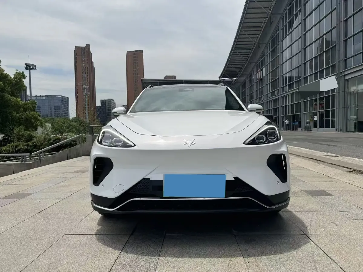2022 ARCFOX αT BEV 65.6KWH,autocango,china used car exporter,china ev exporter,chinese used car exporter,chinese used ev exporter