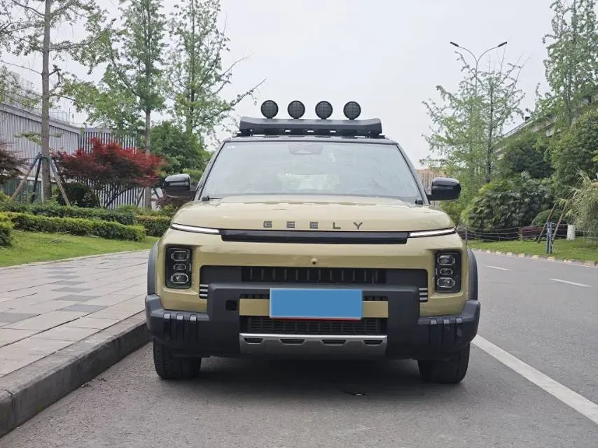2025 Geely Cowboy 1.5T 181HP L4 7DCT,autocango,china used car exporter,china ev exporter,chinese used car exporter,chinese used ev exporter