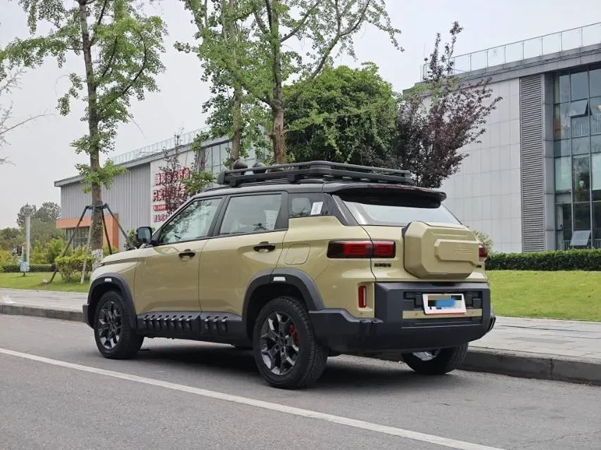 2025 Geely Cowboy 1.5T 181HP L4 7DCT,autocango,china used car exporter,china ev exporter,chinese used car exporter,chinese used ev exporter