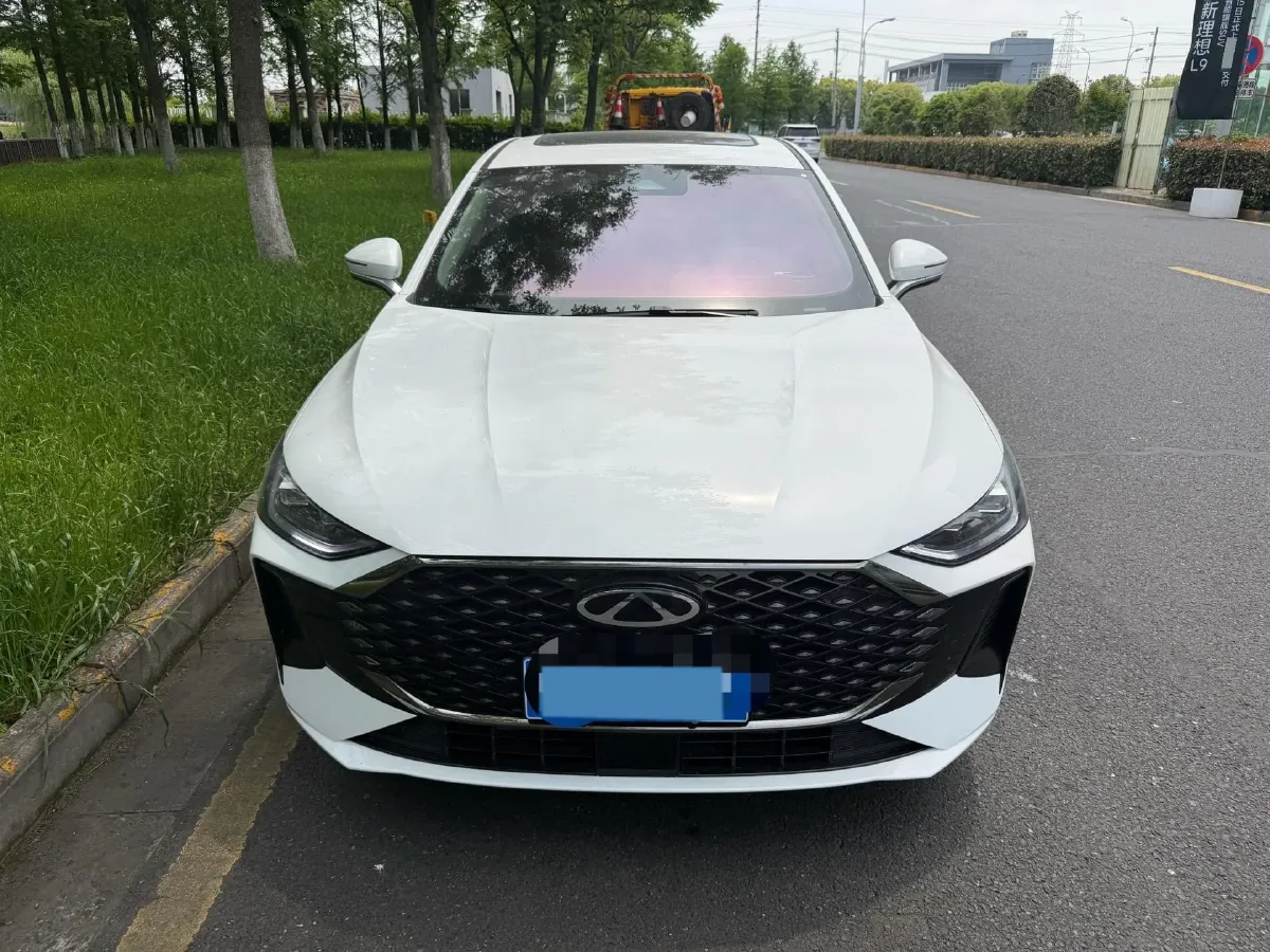 2025 Chery Arrizo 8 Pro 1.6T 197HP L4 7DCT,autocango,china used car exporter,china ev exporter,chinese used car exporter,chinese used ev exporter