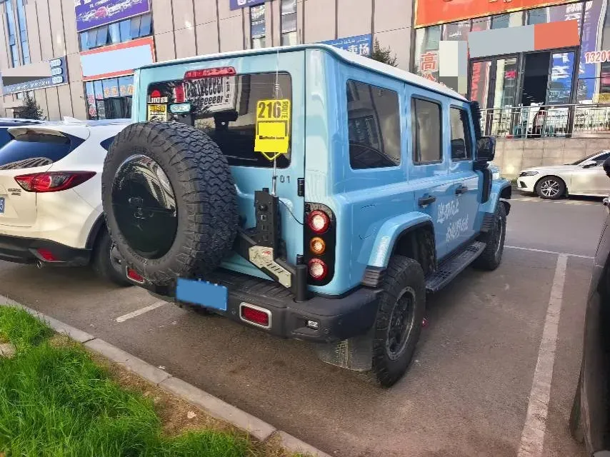 2025 212 212 T01 2.0T 252HP L4 8AT,autocango,china used car exporter,china ev exporter,chinese used car exporter,chinese used ev exporter