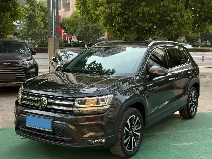 2021 Volkswagen Tharu 1.4T 150HP L4 7DCT,autocango,china used car exporter,china ev exporter,chinese used car exporter,chinese used ev exporter