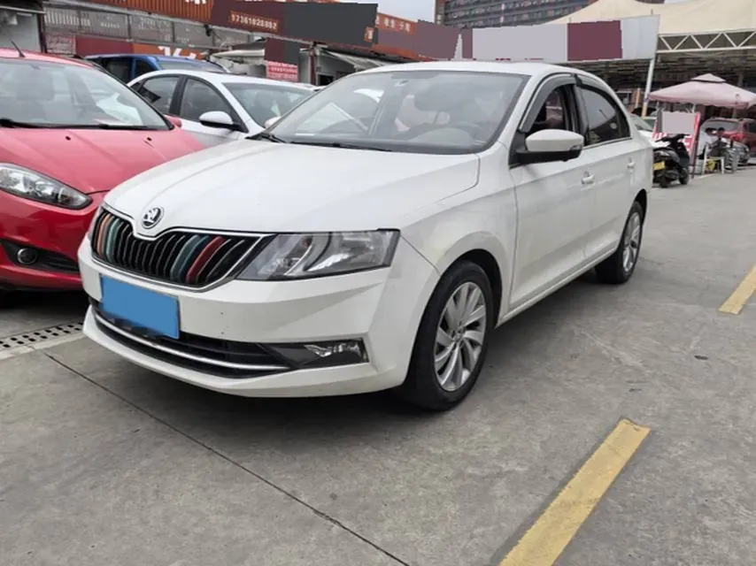 2019 SWM G01 1.5T 156HP L4 6AT,autocango,china used car exporter,china ev exporter,chinese used car exporter,chinese used ev exporter