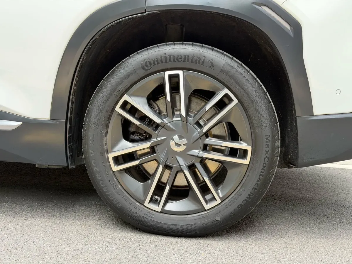 2020 Lexus NX 2.5L 155HP L4 E-CVT Hybrid,autocango,china used car exporter,china ev exporter,chinese used car exporter,chinese used ev exporter