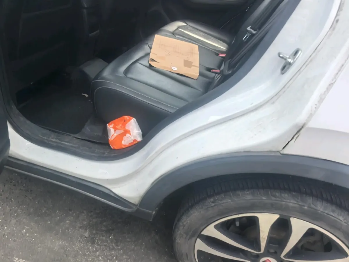 2018 HuangHai N3 2.4T 218HP L4 6AT,autocango,china used car exporter,china ev exporter,chinese used car exporter,chinese used ev exporter