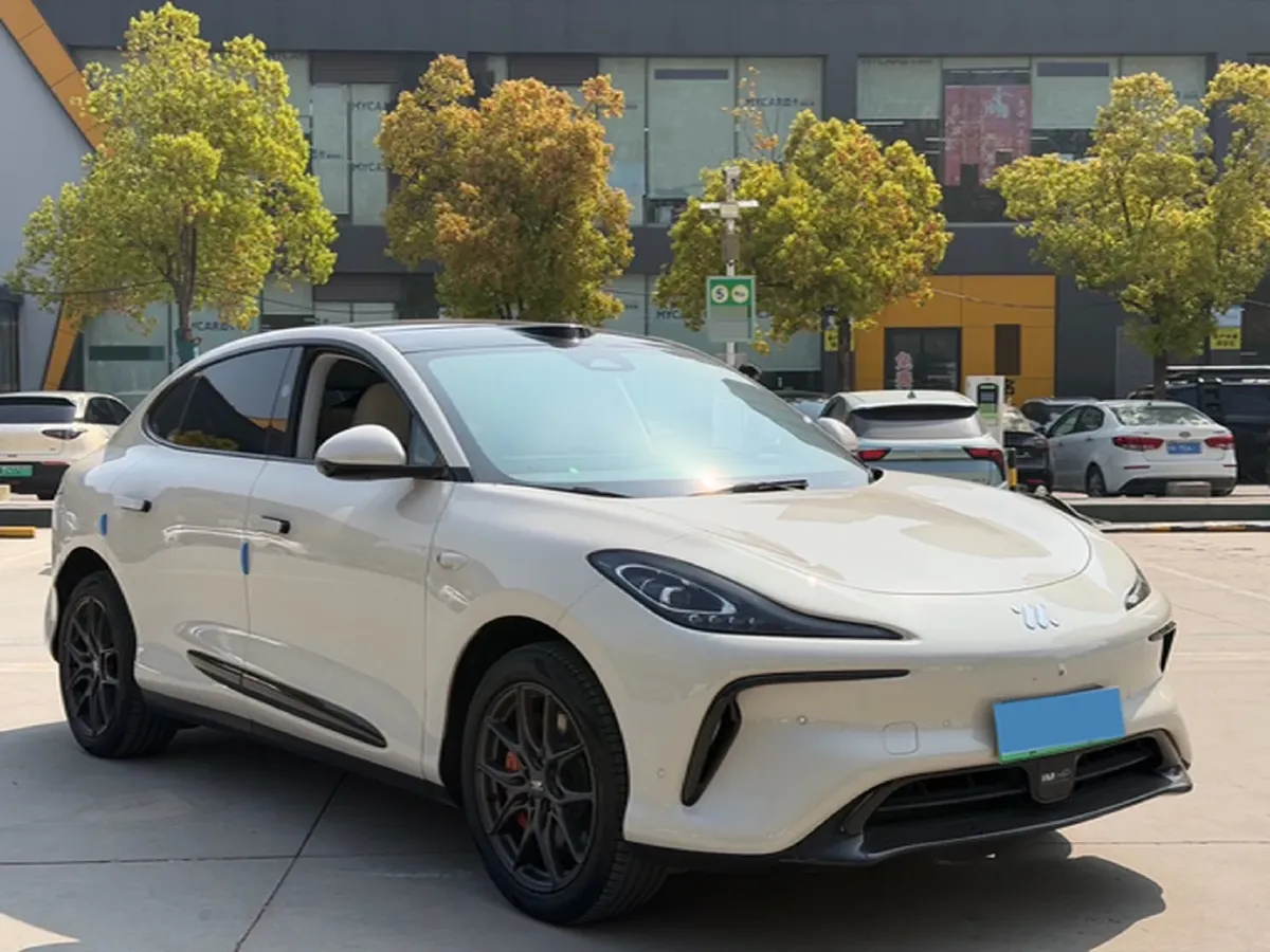2023 IM LS6 BEV 71KWH,autocango,china used car exporter,china ev exporter,chinese used car exporter,chinese used ev exporter