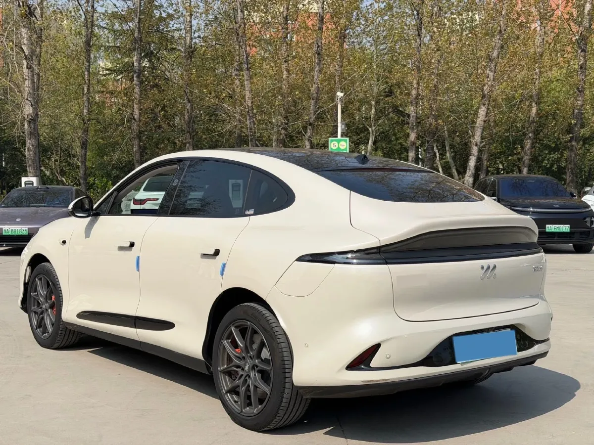 2023 IM LS6 BEV 71KWH,autocango,china used car exporter,china ev exporter,chinese used car exporter,chinese used ev exporter