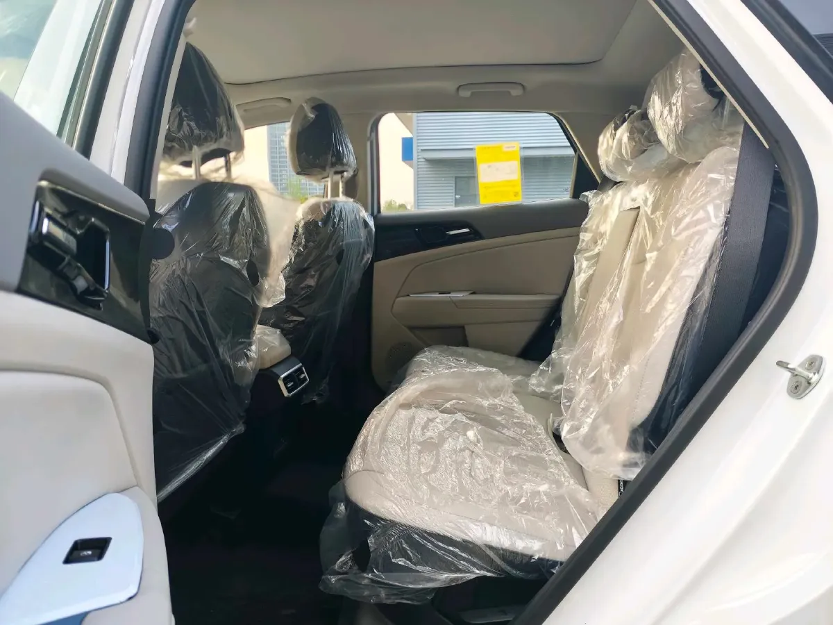 2025 Kia Sportage 1.5T 200HP L4 8AT,autocango,china used car exporter,china ev exporter,chinese used car exporter,chinese used ev exporter