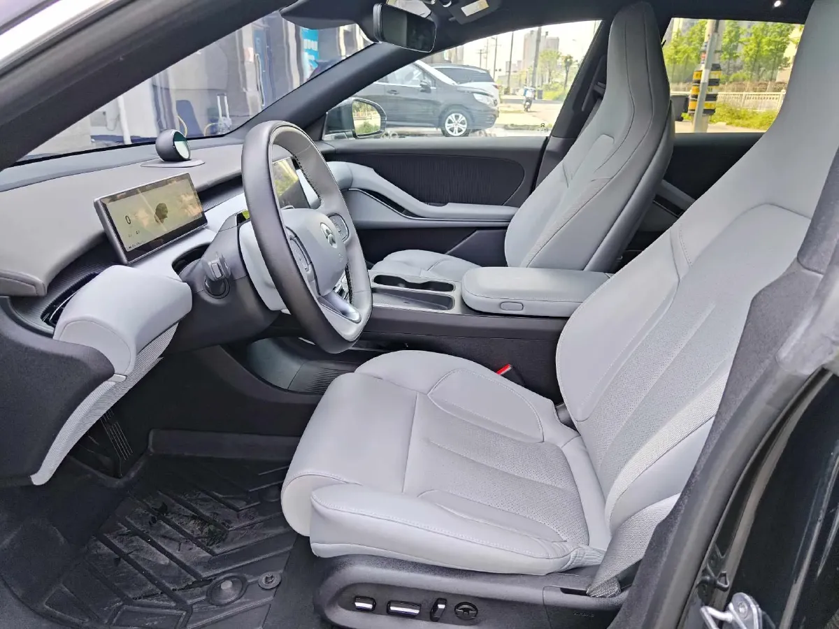 2022 JunTian HeiWuShi Youth 2.0T 203HP L4 6AT,autocango,china used car exporter,china ev exporter,chinese used car exporter,chinese used ev exporter