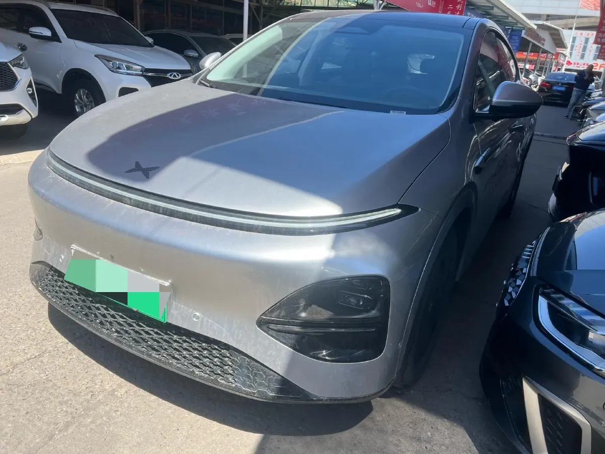 2025 Xpeng G6 BEV 68.5KWH,autocango,china used car exporter,china ev exporter,chinese used car exporter,chinese used ev exporter