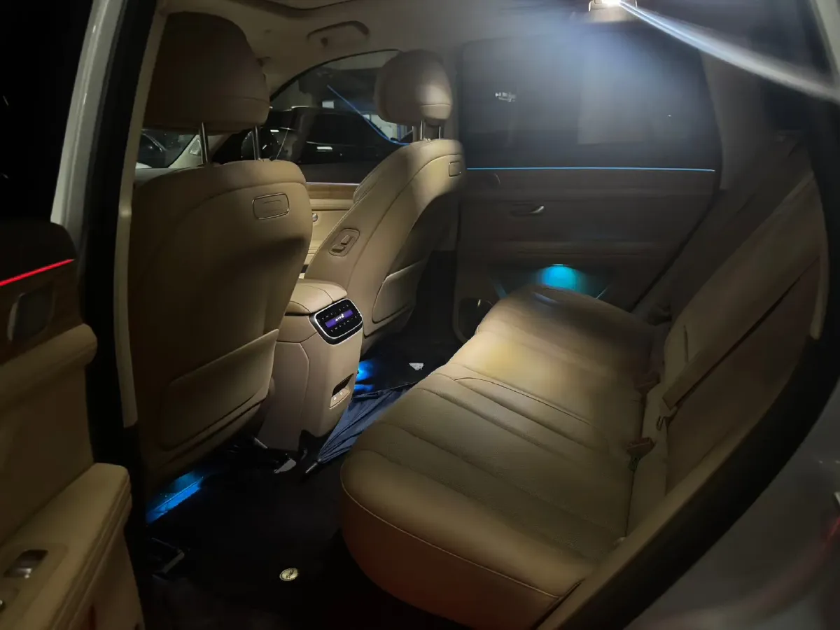 2024 Ford Transit 2.0T 143HP L4 9AT,autocango,china used car exporter,china ev exporter,chinese used car exporter,chinese used ev exporter