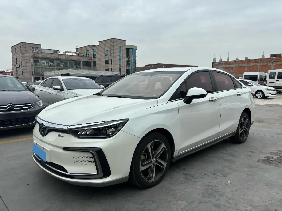 2018 BeiJing Auto EU5 BEV 60.23KWH,autocango,china used car exporter,china ev exporter,chinese used car exporter,chinese used ev exporter