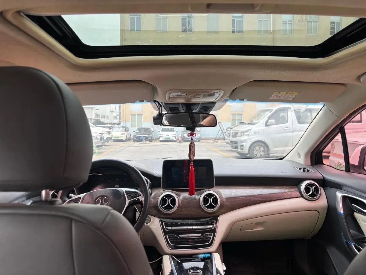 2018 BeiJing Auto EU5 BEV 60.23KWH,autocango,china used car exporter,china ev exporter,chinese used car exporter,chinese used ev exporter