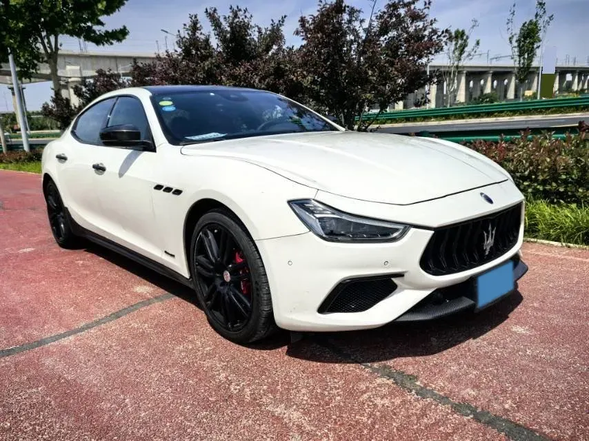 2018 Maserati Ghibli 3.0T 350HP V6 8AT,autocango,china used car exporter,china ev exporter,chinese used car exporter,chinese used ev exporter