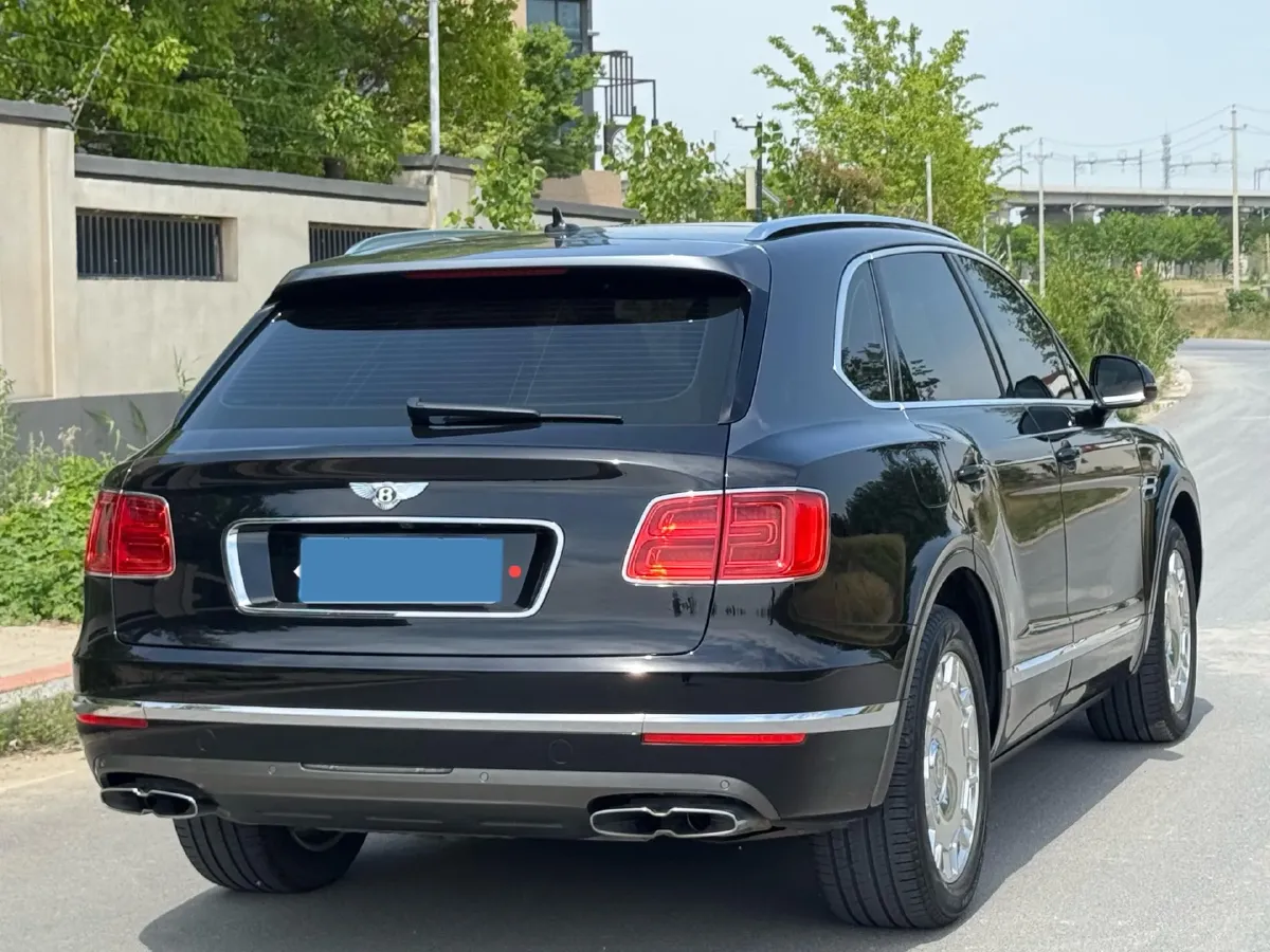 2017 Bentley Flying Spur 4.0T 507HP V8 8AT,autocango,china used car exporter,china ev exporter,chinese used car exporter,chinese used ev exporter