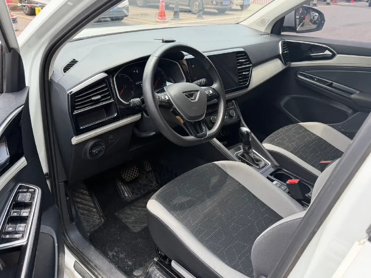 2022 Jetta VS5 1.4T 150HP L4 6AT,autocango,china used car exporter,china ev exporter,chinese used car exporter,chinese used ev exporter